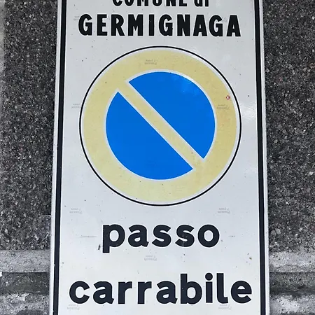 I Narcisi Fronte Maggiore ベッド・アンド・ブレックファスト Germignaga